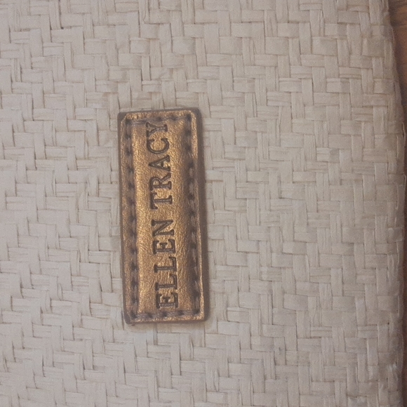 Ellen Tracy Straw Tote - Picture 2 of 6